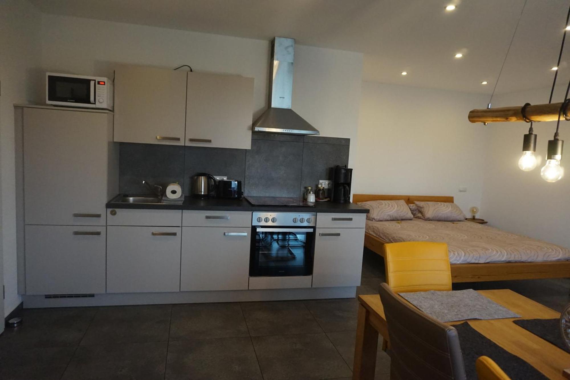 Wohnung 2 Im Kirschbluetenhof Ингелхайм ам Рейн Екстериор снимка